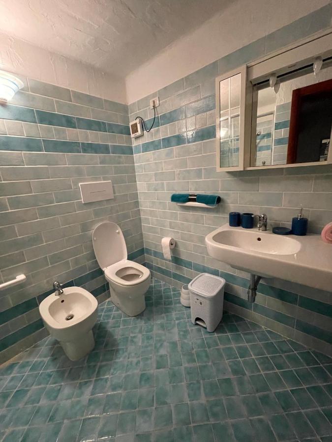 Lightblue-Celeste Central Apartment In Porto Rotondo Buitenkant foto